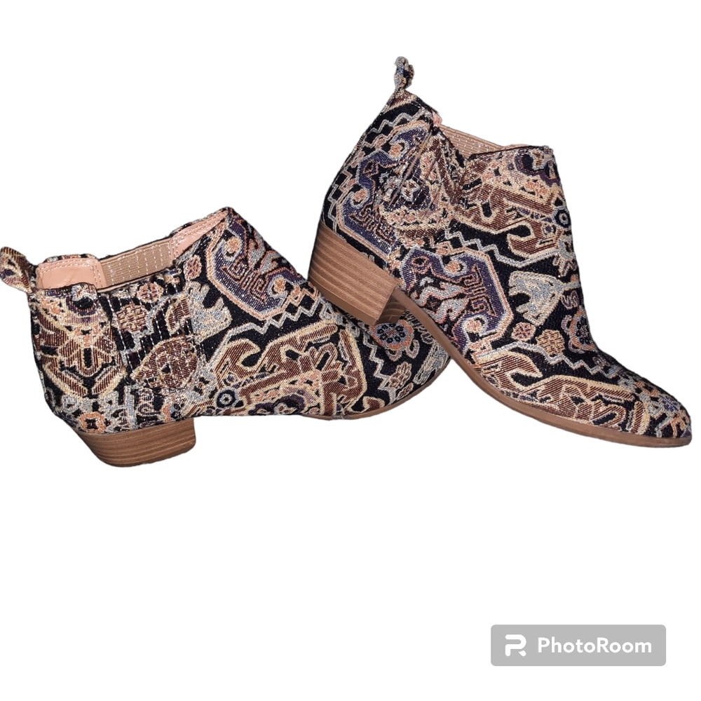 American Eagle Boho Ankle Booties